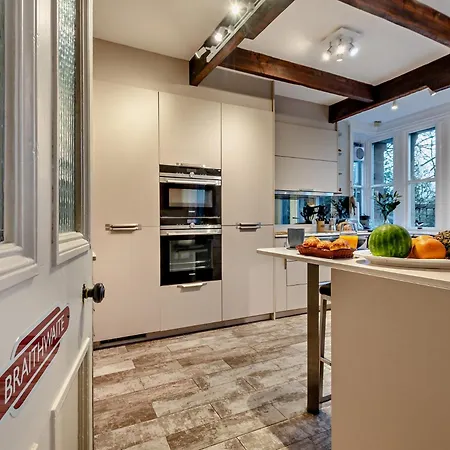 2 Bed In 95756 Ferienhaus